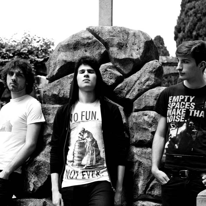 weird. - infinite decay